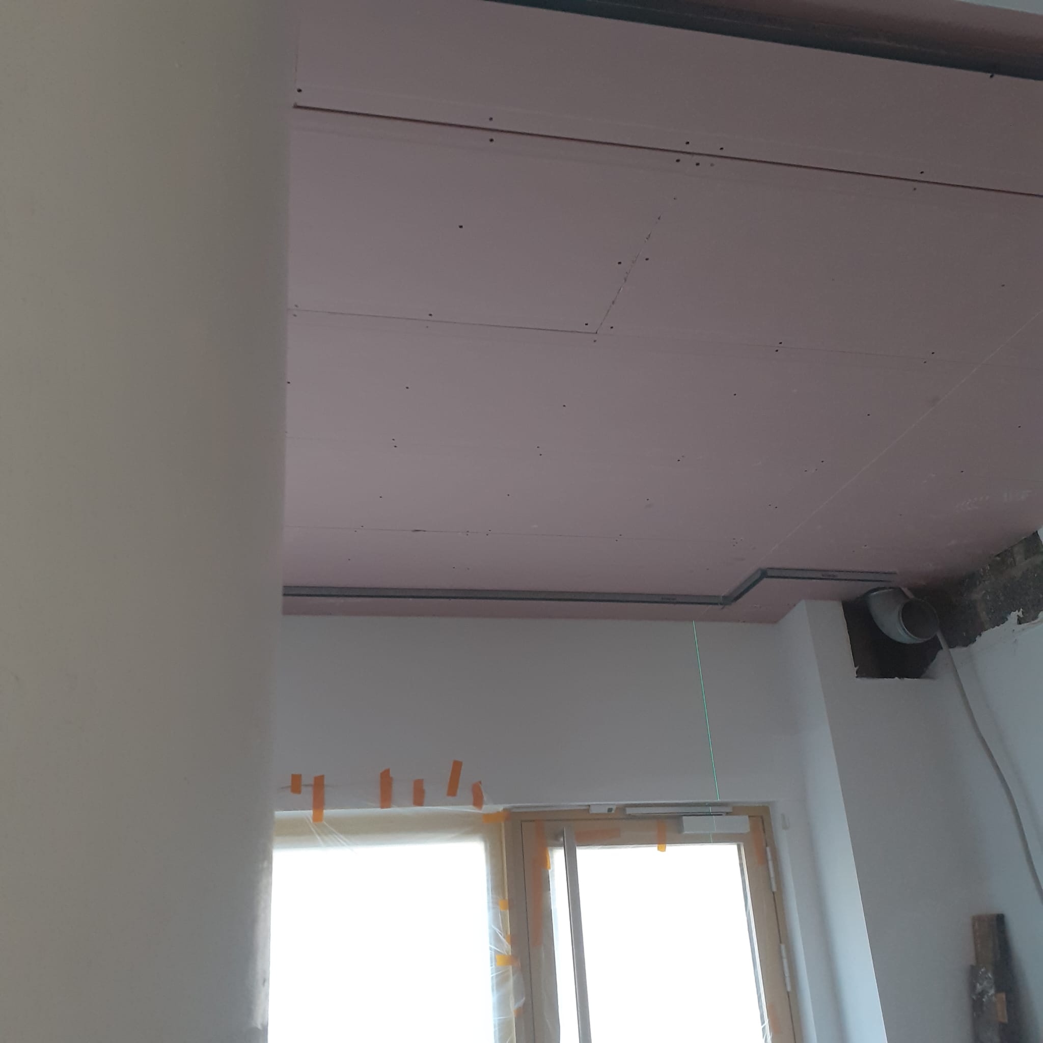Pose faux plafond placoplatre avec ventilation